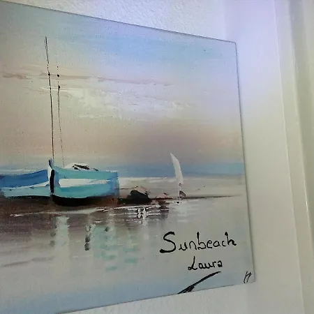 Laura Sunbeach *