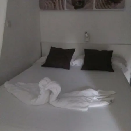 Laura Sunbeach Apartment